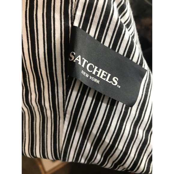 Reversible Satchel of New York Awesome Achievers St. Maarten Beige Tote Bag - Picture 12 of 12